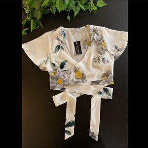 SOLD! Fashion Nova Wrap Top!